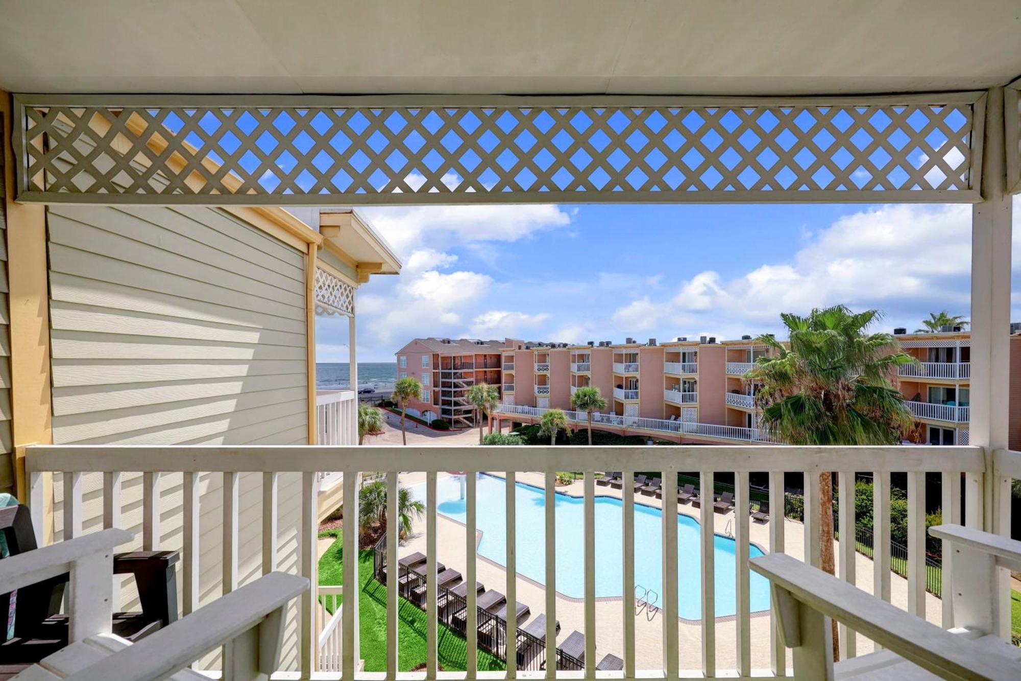 Beautiful Ocean Views At The Victorian Apartment กาลเวสตัน ภายนอก รูปภาพ